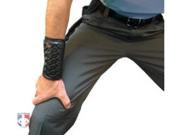 McDavid Hex High Impact Wrist Guard 5 McDavid Hex High Impact Wrist Guard -Move Gear Shop HEX WR McDavid Hex High Impact Wrist Guard worn