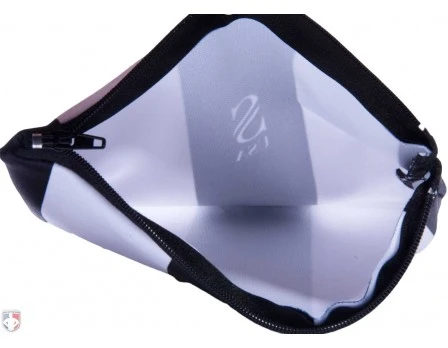 Smitty Whistle / Accessories Referee Bag 3 Smitty Whistle / Accessories Referee Bag - Image 3