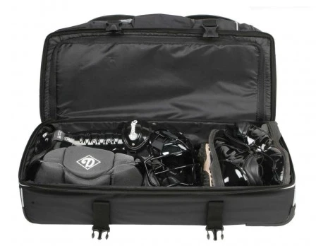 Diamond Ultimate 33" Wheeled Umpire Equipment Bag With Telescopic Handle 4 Diamond Ultimate 33" Wheeled Umpire Equipment Bag With Telescopic Handle - Image 4